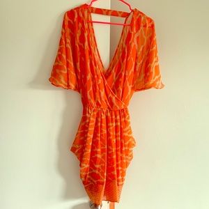 Bebe Surplice Dress 👗